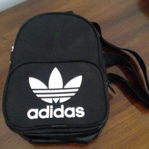Mini adidas bookbag